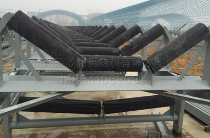 托(tuo)輥施工現(xian)場